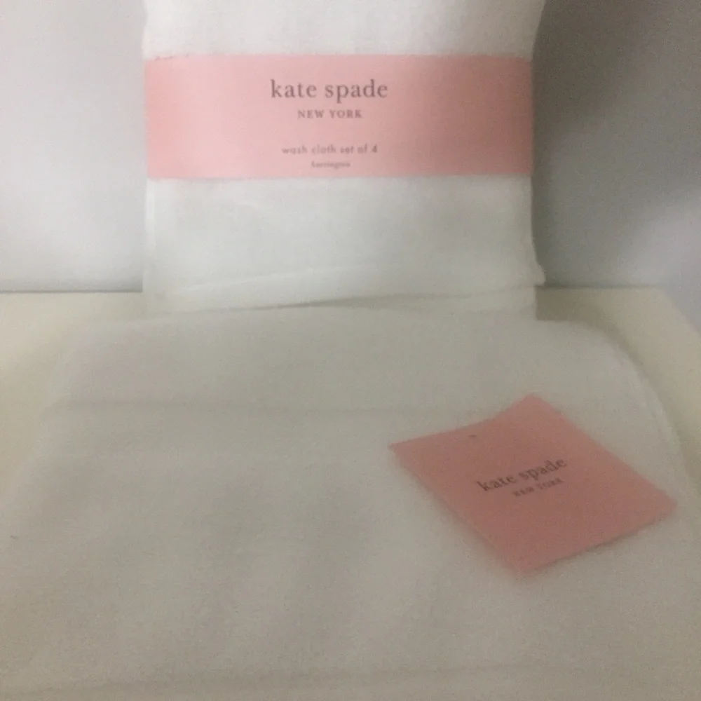 Kate Spade Bath Set, NWT